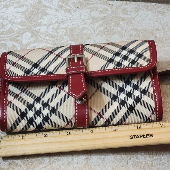 BURBERRY BLUE LAPEL CONVERTIBLE PURSE WALLET WAIST BAG